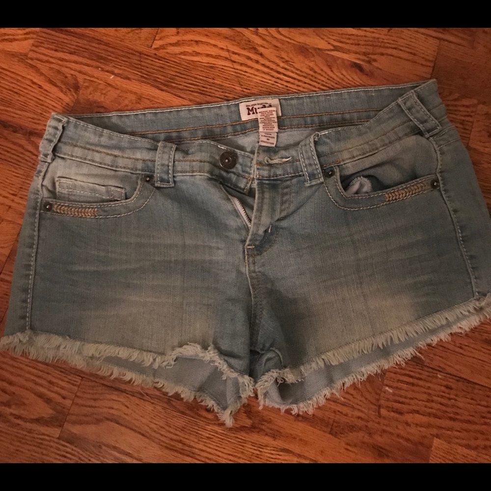 Mudd short shorts. Size 11